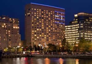 Unique Vacation Deals at Boston’s Beautiful Waterfront